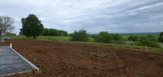 Terrain à bâtir à Cherves-Richemont, Nouvelle-Aquitaine